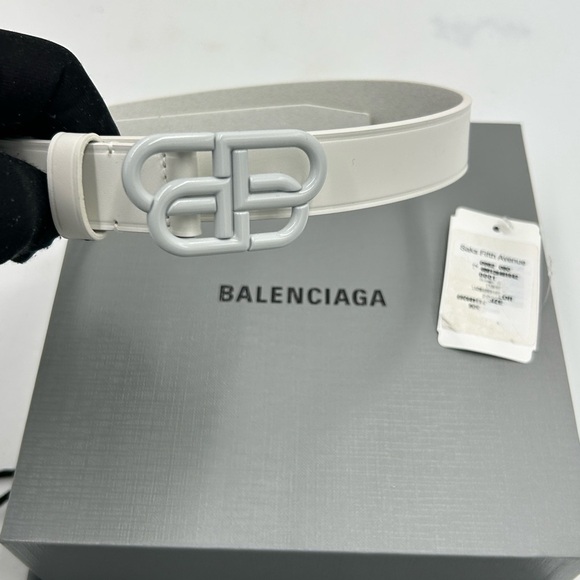 Women’s Balenciaga BB white leather belt size 65 cm/26 inch made in Italy Women\ main image 2